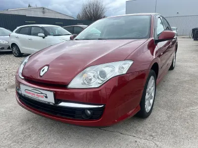 Gebraucht Renault Laguna III Dynamique 140 PS (102 kW) 2007 Rot Limousine