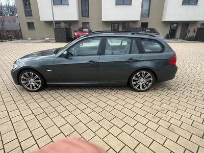 Gebraucht BMW 320 177 PS (130 kW) 2009 Grün Kombi