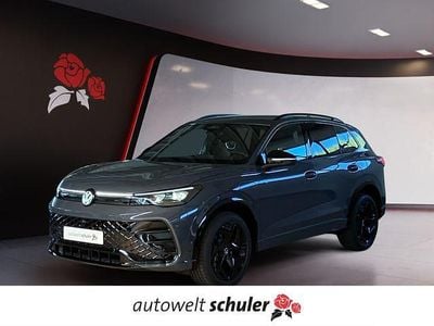 Delfingrau metallic Neu 2025 VW Tiguan R-line SUV | 62.750 €
