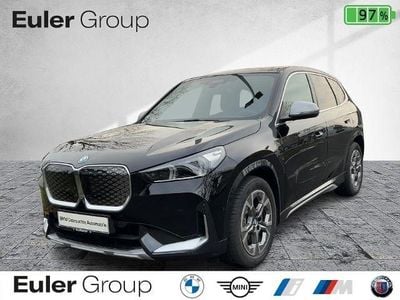 Schwarz ii Gebraucht 2023 BMW iX1 Performance SUV | 35.988 € (Fairer Preis)
