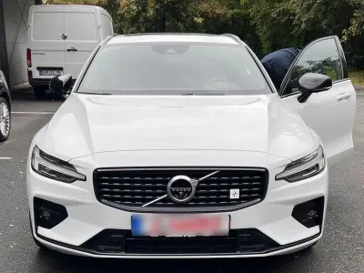 Usado Volvo V60 R-Design 190 HP (139 kW) 2021 Branco Carrinha