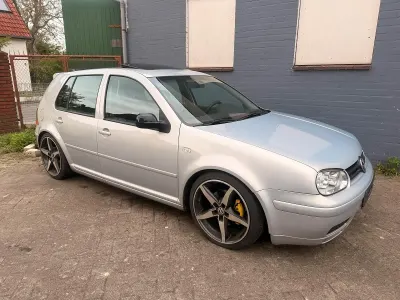 Gebraucht VW Golf III Highline 150 PS (110 kW) 1999 Silber Limousine