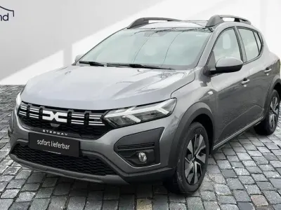 Ny Dacia Sandero Expression 91 HK (66 kW) 2025 Grå SUV