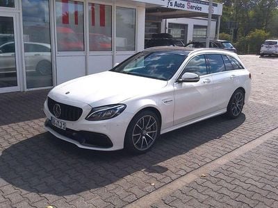 Diamantweiss bright metallic Gebraucht 2017 Mercedes C63 AMG AMG Kombi | 40.940 € (Fairer Preis)