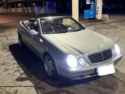 Mercedes CLK320