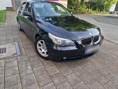 BMW 523
