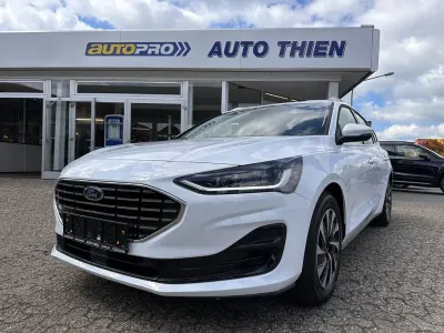 Nowe Ford Focus Titanium X 116 KM (85 kW) 2026 Biały Sedan/Limuzyna