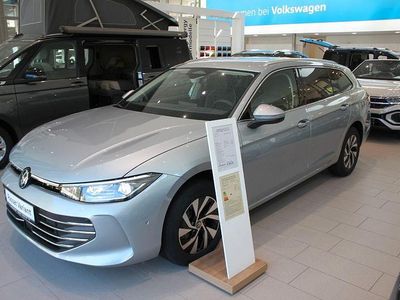 Gebraucht VW Passat Business 150 PS (110 kW) 2025 Silber Kombi