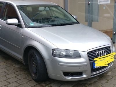 gebraucht Audi A3 gut und leicht fahrbar mit gebrauchsspuren ohne rost an der karosserie