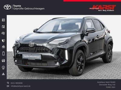 Gebraucht Toyota Yaris Hybrid Team 131 PS (96 kW) 2024 Schwarz Limousine