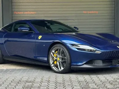 Gebraucht Ferrari Roma 620 PS (456 kW) 2023 Blau Coupé