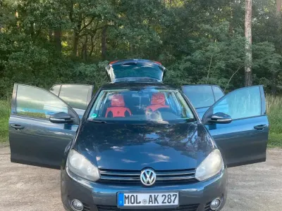 Gebraucht VW Golf VI 122 PS (89 kW) 2010 Andere farben Kleinwagen