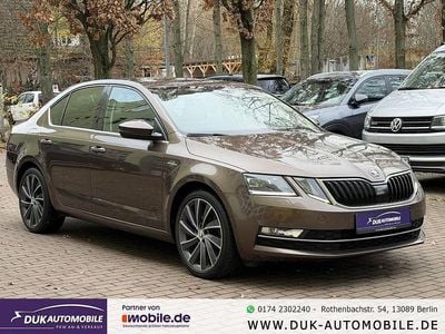 Usata Skoda Octavia LAURIN & KLEMENT 184 CV (135 kW) 2018 Marrone Berlina