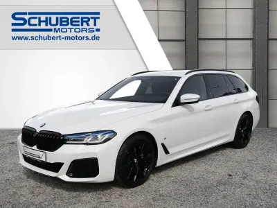 Gebraucht BMW 520 M Sport 190 PS (139 kW) 2022 Weiß Limousine