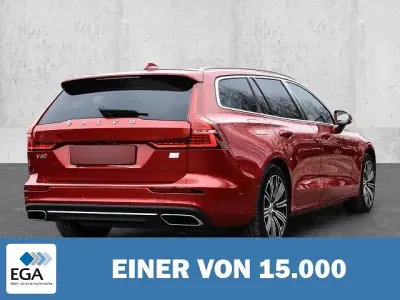 Gebraucht Volvo V60 Core 398 PS (292 kW) 2022 Metallic Kombi