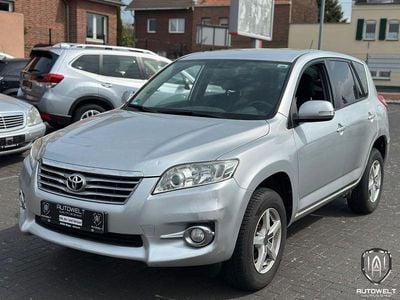 Usata Toyota RAV4 Life 158 CV (116 kW) 2012 Argento SUV