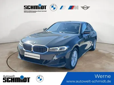Gebraucht BMW 318 150 PS (110 kW) 2025 Grau Limousine