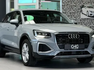 Gebraucht Audi Q2 Advanced 150 PS (110 kW) 2024 Grau SUV