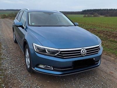 Gebraucht VW Passat Highline 150 PS (110 kW) 2015 Blau Kombi