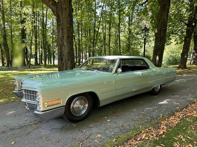 Grün Gebraucht 1966 Cadillac Deville Limousine | 24.000 €