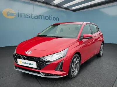 Neu Hyundai i20 90 PS (66 kW) 2026 Rot Kleinwagen