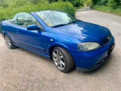 Gebraucht Opel Astra Cabriolet Edition 147 PS (108 kW) 2003 Blau Cabrio