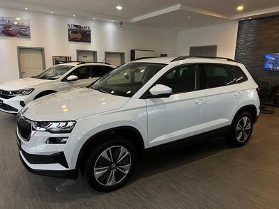 Weiß Gebraucht 2022 Skoda Karoq SUV | 18.485 €
