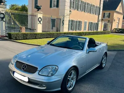 Gebraucht Mercedes SLK200 163 PS (119 kW) 2000 Silber Cabrio