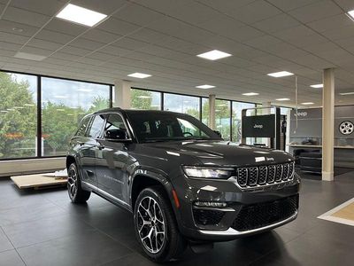 Neu Jeep Grand Cherokee Summit 381 PS (280 kW) 2025 Grau SUV