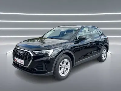 Gebraucht Audi Q3 Comfort 150 PS (110 kW) 2025 Mythosschwarz metallic SUV