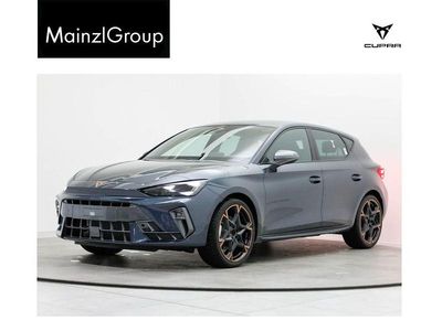 Grau Neu 2025 Cupra Leon Limousine | 38.900 € (Teuer)
