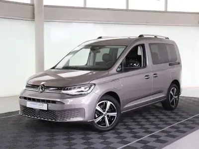 Gebraucht VW Caddy Style 150 PS (110 kW) 2025 Beige Van / Kleinbus