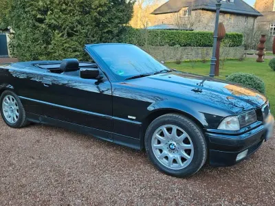 Gebraucht BMW 318 Sport Line 116 PS (85 kW) 1999 Schwarz Cabrio