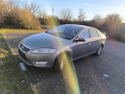 Gebraucht Ford Mondeo 140 PS (102 kW) 2008 Grau Limousine