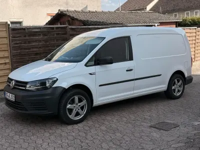 Gebraucht VW Caddy 102 PS (75 kW) 2020 Weiß Van / Kleinbus