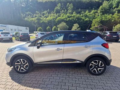 Gebraucht Renault Captur Intens 90 PS (66 kW) 2017 Grau d69 + schwarz gne SUV