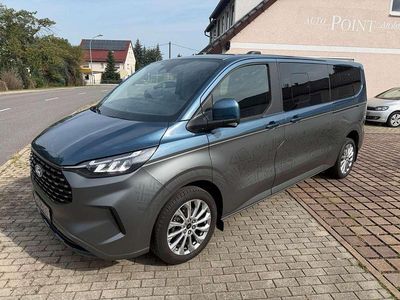 Gebraucht Ford Tourneo Titanium X 170 PS (125 kW) 2024 Chromablau metallic Van / Kleinbus