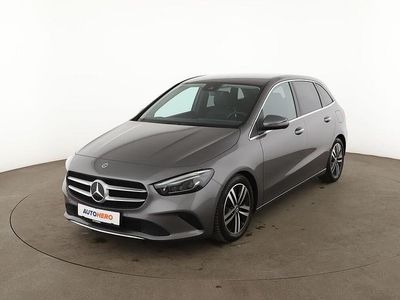 Używany Mercedes B200 Progressive 163 KM (119 kW) 2022 Szary Minivan
