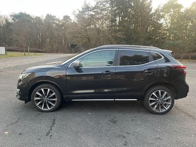 Gebraucht Nissan Qashqai Tekna 150 PS (110 kW) 2020 Schwarz SUV