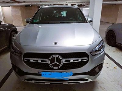 Mercedes GLA250