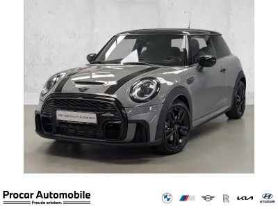 Gebraucht Mini John Cooper Works 178 PS (130 kW) 2022 Moonwalk grey Kleinwagen