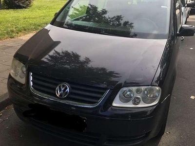 Gebraucht VW Touran Highline 116 PS (85 kW) 2004 Schwarz Van / Kleinbus