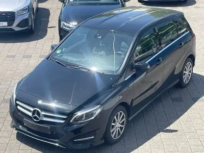 Gebraucht Mercedes B200 Urban 136 PS (100 kW) 2016 Schwarz Kleinwagen