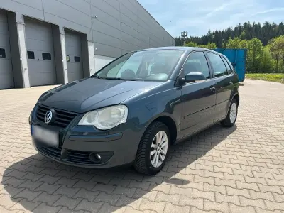 Gebraucht VW Polo 80 PS (58 kW) 2008 Grau Kleinwagen
