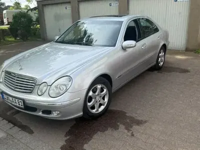 Brugt Mercedes 240 177 HK (130 kW) 2004 Sølv Sedan