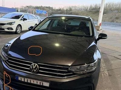 Gebraucht VW Passat Basis 150 PS (110 kW) 2021 Grau Kombi