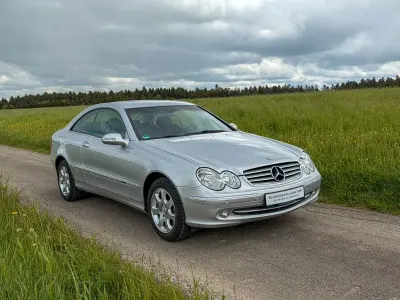 Używany Mercedes CLK240 Elegance 170 KM (125 kW) 2002 Srebrny