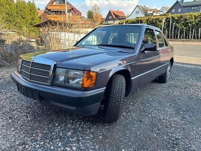 Gebraucht Mercedes 190 122 PS (89 kW) 1992 Limousine