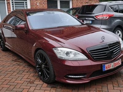 Second-hand Mercedes S500 AMG 435 CP (319 kW) 2013 Roșu Berlinǎ