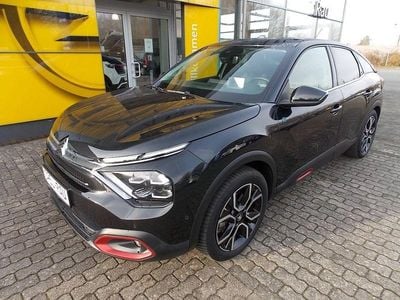 Gebraucht Citroën e-C4 Shine 100 kW (136 PS) 2021 Farbe schwarz obsidien/typ aussenverkleidung metalliclackierung Limousine